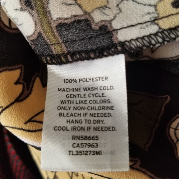 Leith Floral Romper - Picture 6 of 8